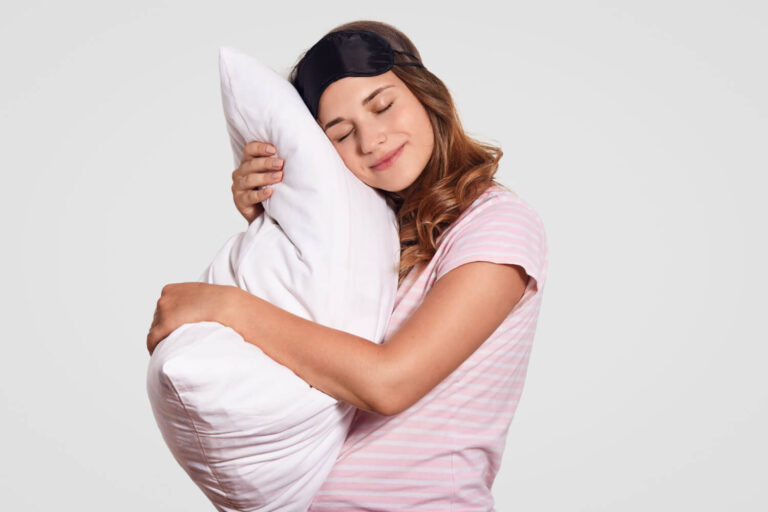 Don't take naps to sleep better at night